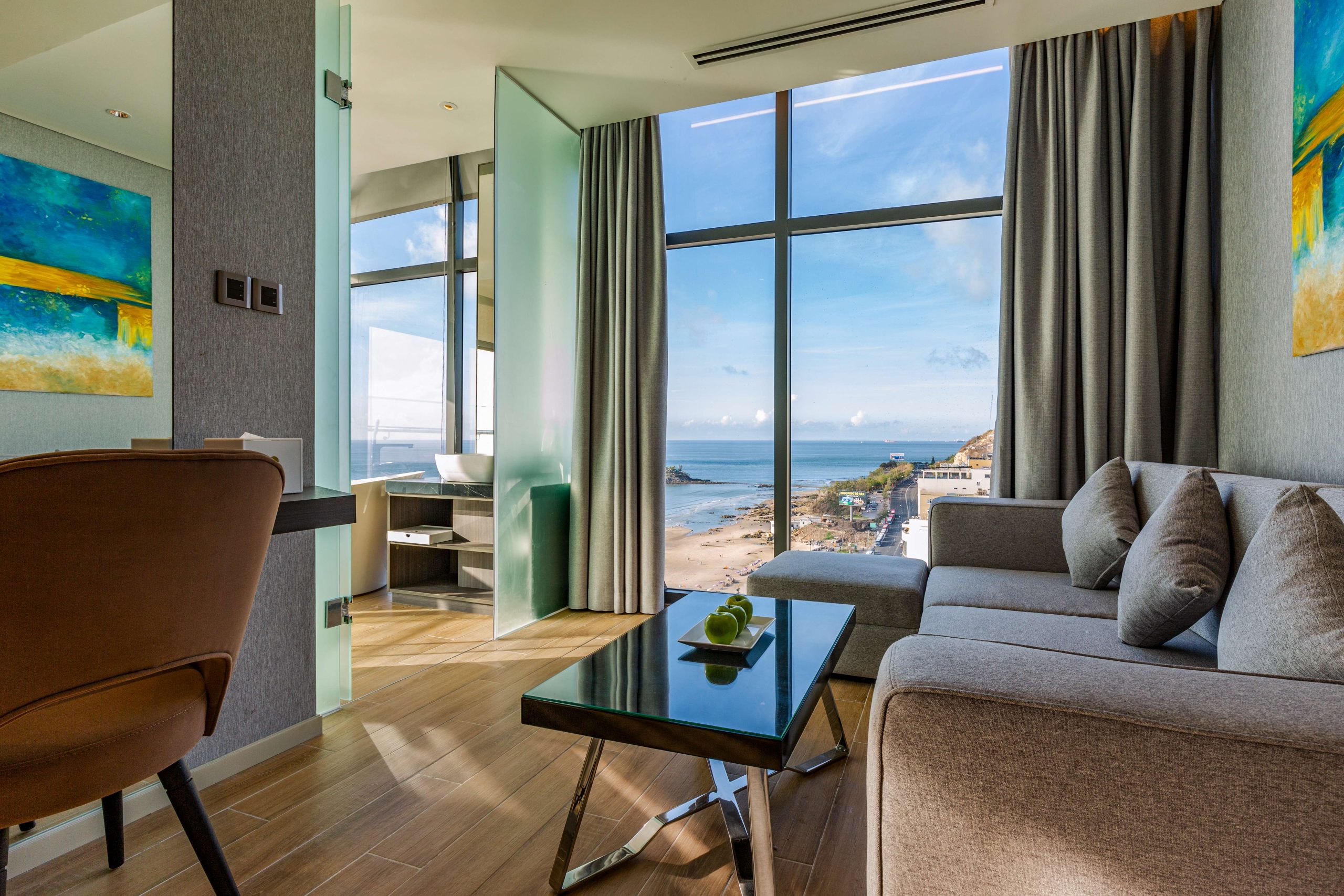 Premier Suite Ocean Front