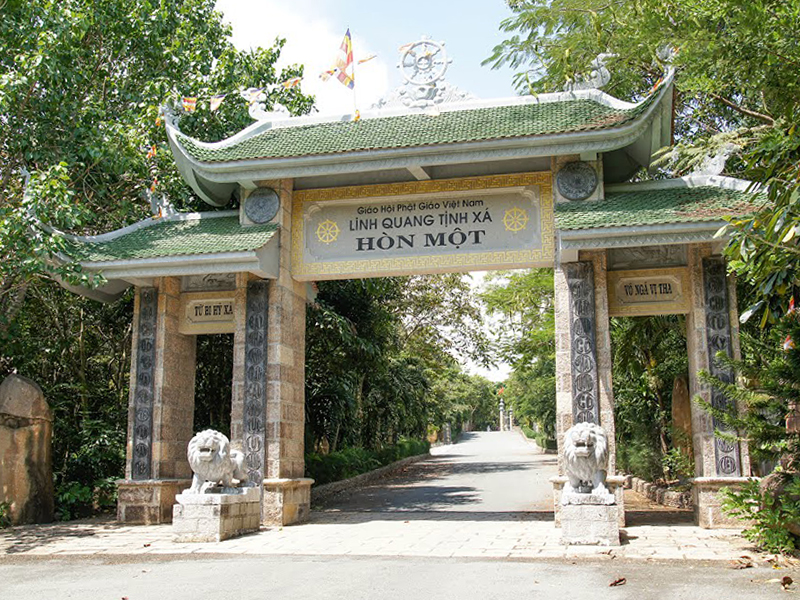 Linh Quang Xá Hòn Một (Chùa Hòn Một)